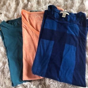 3 like new T-shirts! Burberry, Penguin and Vince.